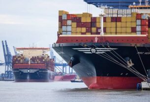 Shipping FT Bloomberg 624